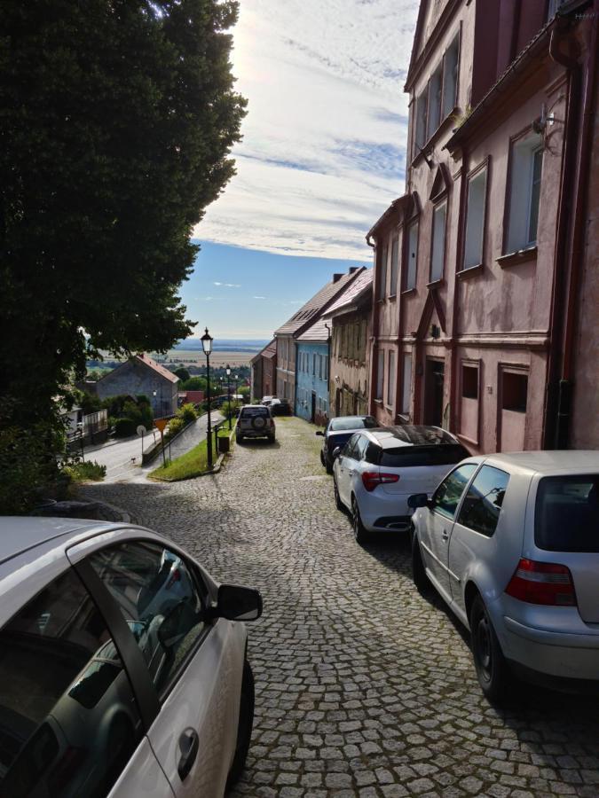 Apartament Apartament w Starej Szkole Srebrna Góra Zewnętrze zdjęcie